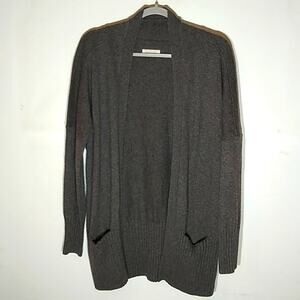 Azure Skies Women's Size Medium  oversized gray knit cardigan. Office, Warm